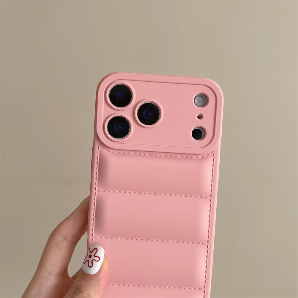 Coque iPhone avec Bracelet de Poignet et Protection Caméra – Silicone Antichoc